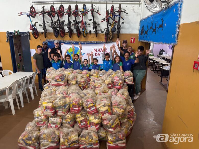 Encontro de carros esportivos arrecada 2,5 toneladas de alimentos em ação solidária de São Carlos - Crédito: Foto: Divulgação