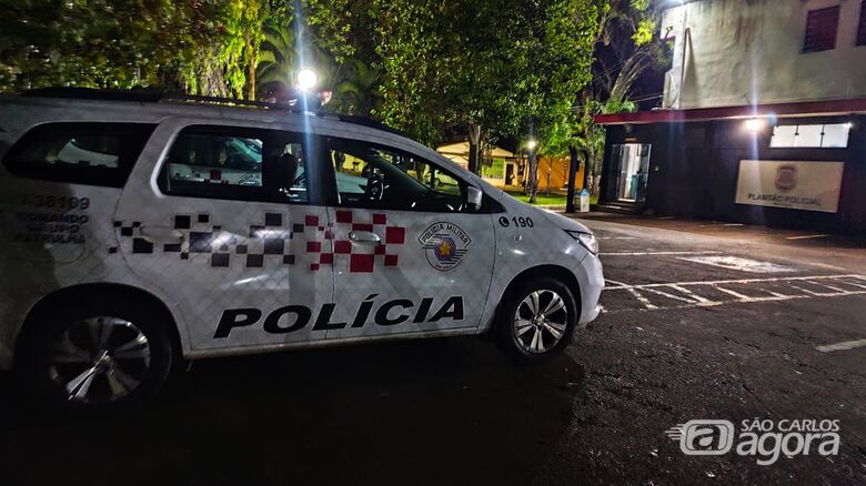 PM apreende adolescente procurado pela Justiça no Santa Angelina  - Crédito: Foto: Maycon Maximino/São Carlos Agora