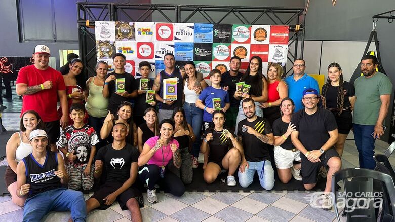 Com quatro vitórias, academia de São Carlos domina o Day of War em Descalvado - 