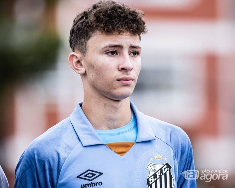 Jovem goleiro de São Carlos vai disputar a Copinha 2026 pelo Grêmio São Carlense - 