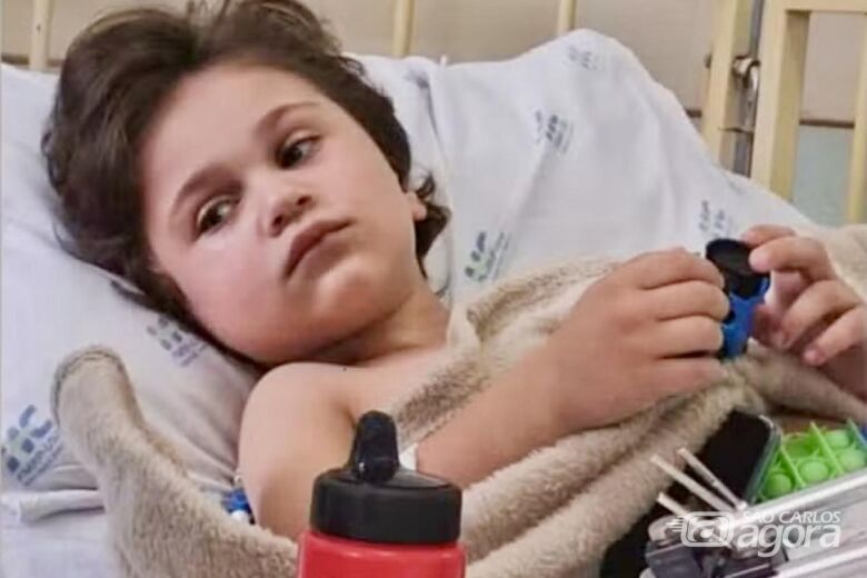 Menino que caiu do 10&ordm; andar de prédio deixa a UTI - Crédito: arquivo pessoal 