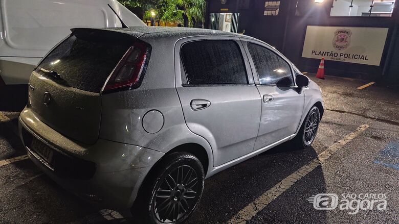 Veículo é apreendido e caso é registrado como estelionato em São Carlos - Crédito: Maycon Maximino