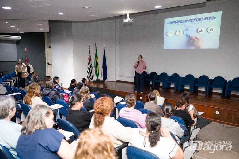Profissionais da saúde participam de treinamento contra a dengue em São Carlos - 