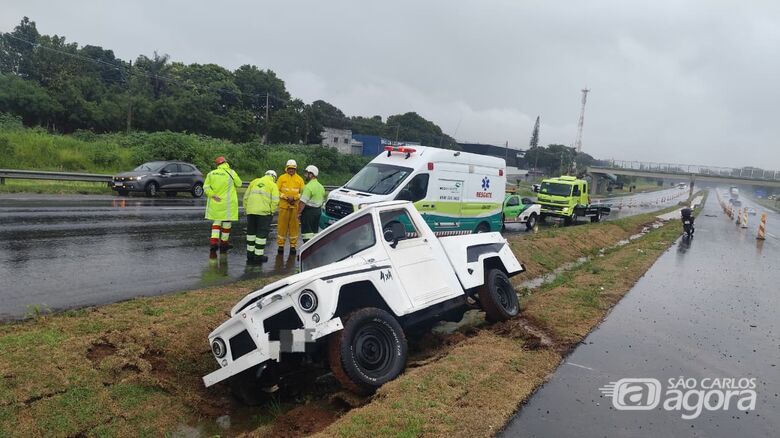 Caminhonete furtada em São Carlos é recuperada após acidente na Rodovia Washington Luís - Crédito: SCA