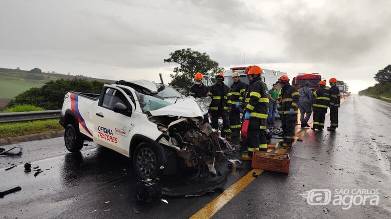 Picape que era conduzida por Arthur - Crédito: SCA