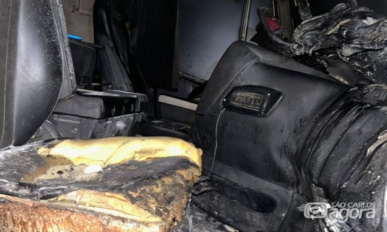 Bitrem tem princípio de incêndio na Washington Luís - Crédito: Artesp