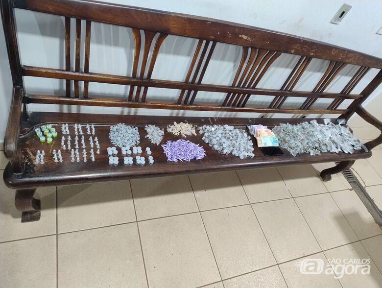 Força Tática prende homem por tráfico de drogas em apartamento  - Crédito: SCA