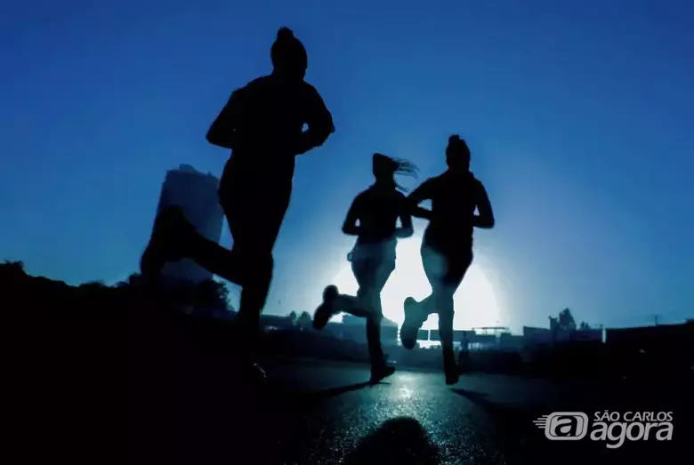 Síndrome do estresse tibial medial, conhecida como canelite afeta corredores  - Crédito: Unsplash