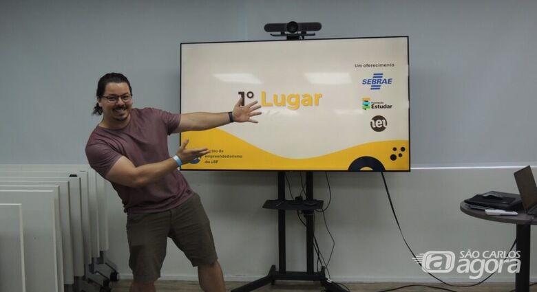 projeto de Eduardo Pacheco ficou em primeiro lugar, destacando-se por demonstrar vantagens competitivas em relação às soluções oferecidas pelas grandes empresas de tecnologia (Crédito da imagem: Arquivo pessoal) - 