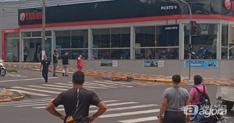 Adolescente de 16 anos morre após ser atropelado por ônibus - Crédito: SCA