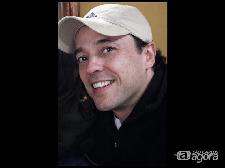 Funerária São Carlos informa o falecimento de Ramon Mattos Câmara aos 45 anos  - 