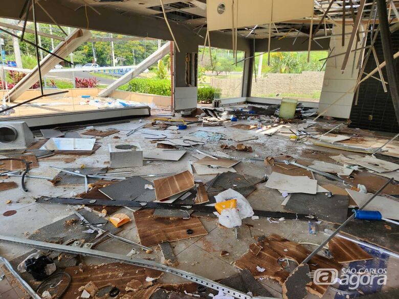 Prefeitura vistoria prédio onde funcionava McDonalds e notifica proprietário - 