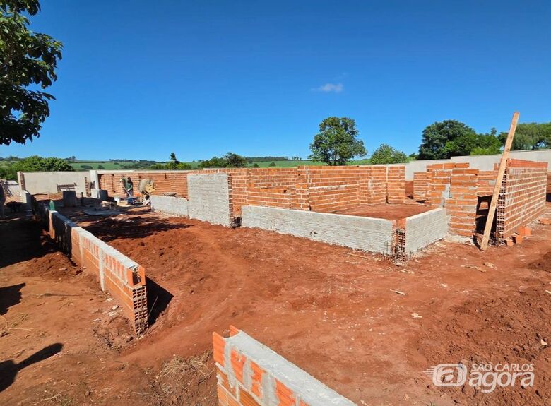 Novo prédio do CEMEI Dionísio da Silva entra em fase de elevação das paredes em Santa Eudóxia - 