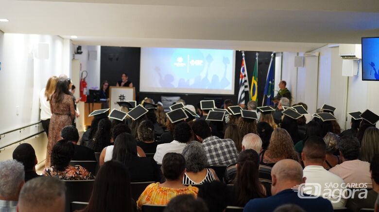 Santa Casa de São Carlos forma 26 novos técnicos de enfermagem - Crédito: divulgação