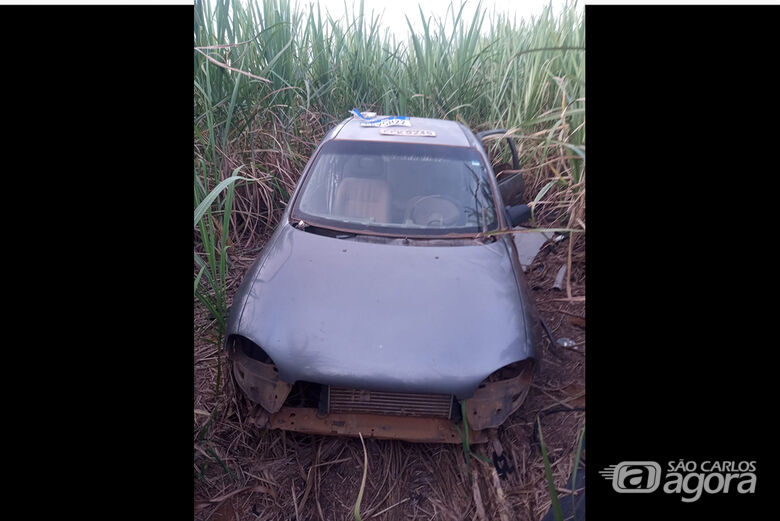 Drone ajuda Polícia Militar a localizar veículo furtado em área de canavial em Ibaté - 