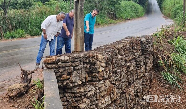 Prohab realiza contenção de barranco com uso de gabiões e obtém resultado positivo em testes de resistência - Crédito: divulgação