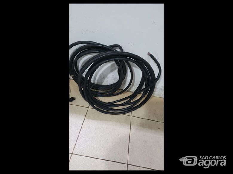 Homem é detido pela GCM acusado de furtar cabos de internet - 