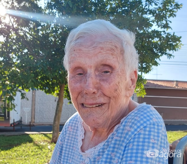 Funerária Fernandes informa o falecimento de Adelina Fallaci Baldan -