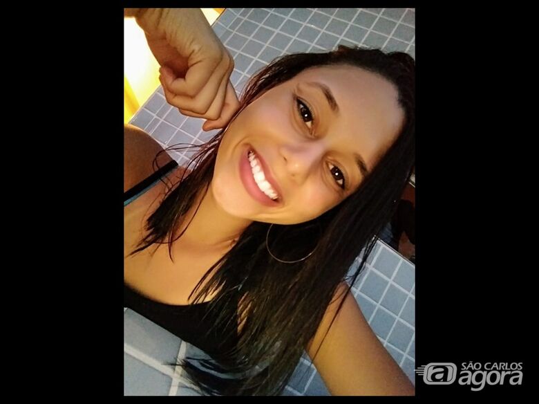 Grupo Vida informa o falecimento de Ana Beatriz de Oliveira Paiva aos 26 anos - 