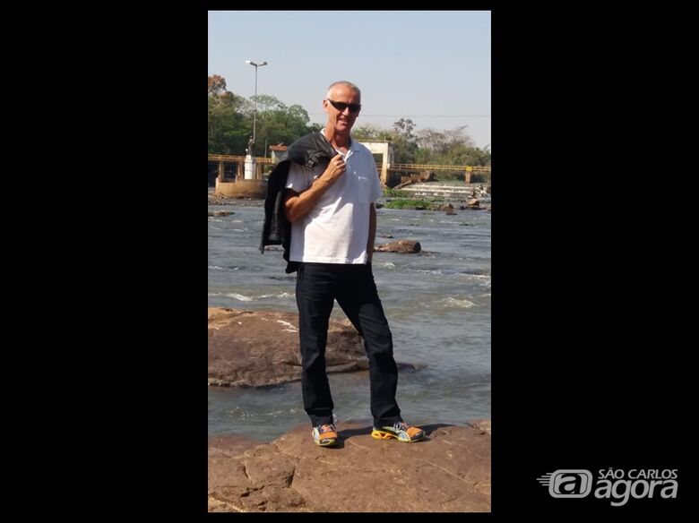 Nova Funerária informa nota de falecimento -