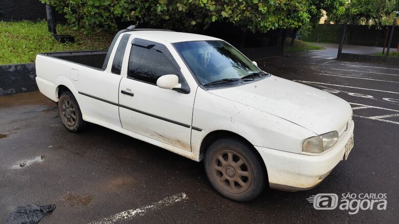 Criminosos armados invadem fazenda em Dourado, baleiam proprietário e fogem com armas e veículos - Crédito: SCA