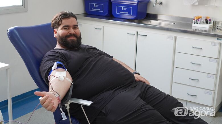 Santa Casa recebe Padre Jonas para abertura de campanha de doação de sangue -