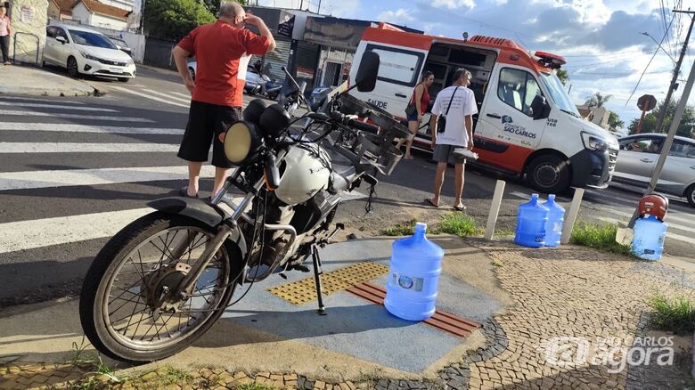 Motoboy fica ferido após colisão e motorista foge sem prestar socorro na Vila Prado - Crédito: SCA