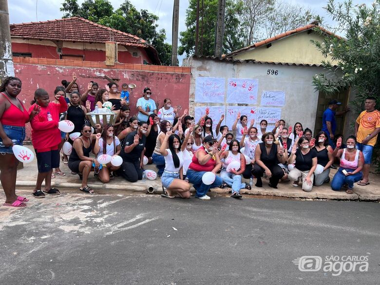 Dor e revolta: cidade vai às ruas após feminicídio - Crédito: Foto: Rafael Souza/Reprodução Araraquara Agora 