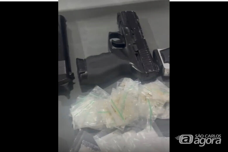 PM prende quarto suspeito de envolvimento em roubo e apreende grande quantidade de drogas - 