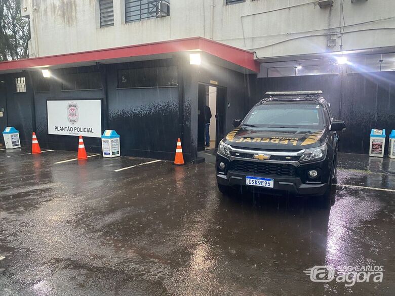 Viatura Polícia Federal Plantão Policial - Crédito: SCA