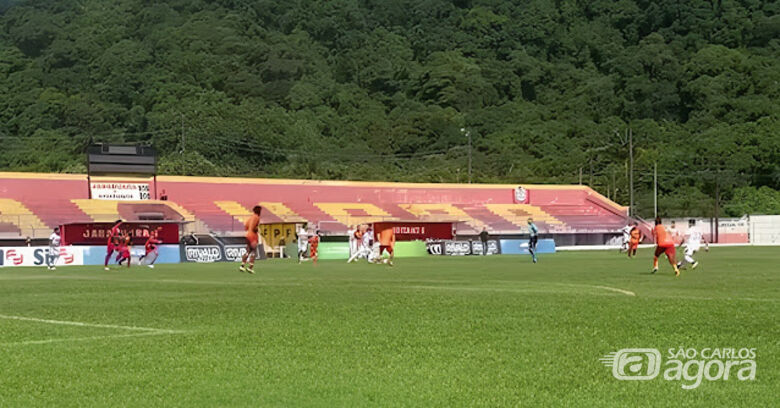 Grêmio São-Carlense sai na frente, mas leva virada do Jabaquara - 