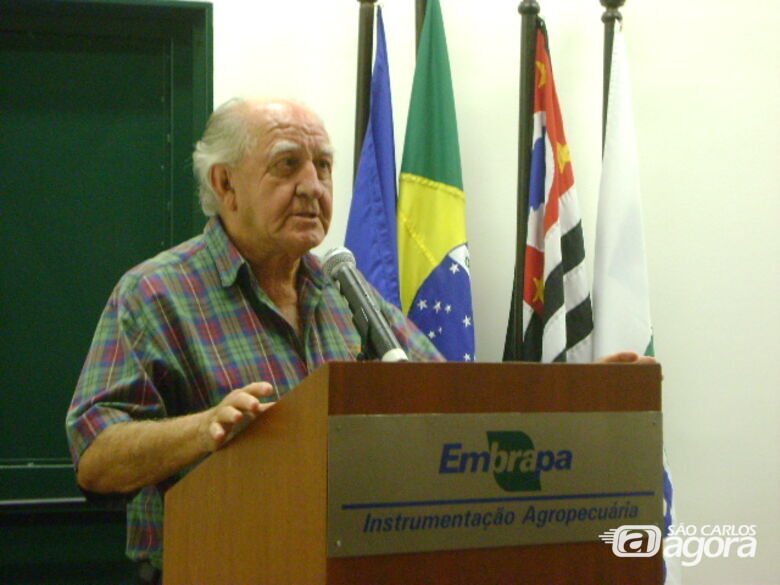 O radialista Ruy Carlos Cereda: Conhecedor da história da imprensa na cidade, da qual era personagem de destaque, foi acumulando admiradores ao longo de mais de 50 anos de carreira - Crédito: Divulgação