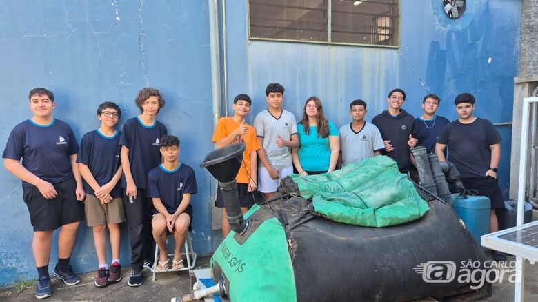 Orientadores e estudantes que participaram do projeto: reconhecimento internacional. - Crédito: divulgação