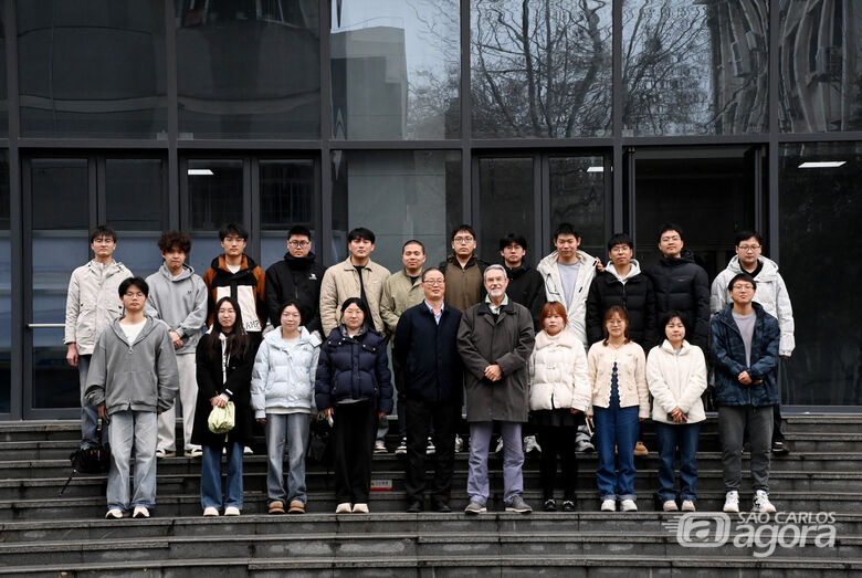 Professor da UFSCar firma parceria internacional com universidade chinesa na área de vidros - Crédito: (Foto: Divulgação WUT)