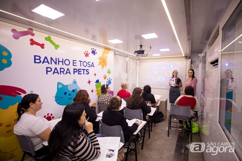 Primeira-dama do Estado visita São Carlos para acompanhar curso do programa Caminho da Capacitação - 