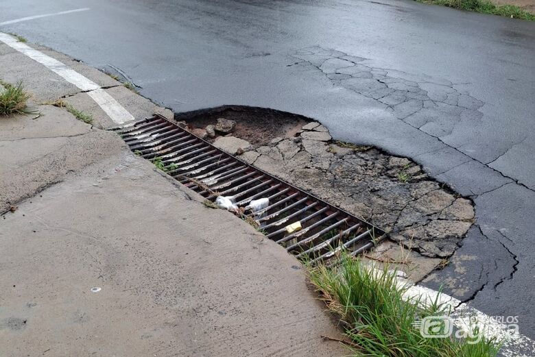 Morador reclama de buraco no Jardim Ricetti - 