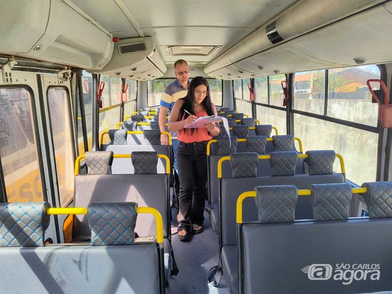 CACS-FUNDEB realiza vistoria em veículos do transporte escolar em Ibaté - 