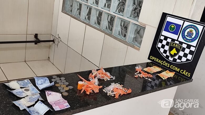 Homem é detido por tráfico de drogas na Vila Marcelino - Crédito: SCA