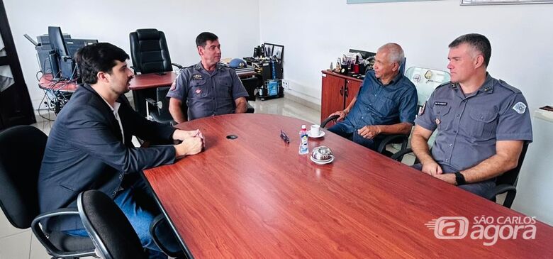 Câmara Municipal reforça parceria com a Polícia Militar no enfrentamento à violência contra a mulher - 