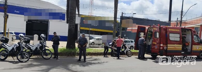 Motociclista fica ferido ao evitar colisão na Avenida Getúlio Vargas - Crédito: SCA