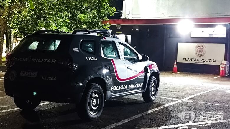 Jovem procurada por furto é presa pela PM após denúncia no Abdelnur - Crédito: Foto: Maycon Maximino/São Carlos Agora