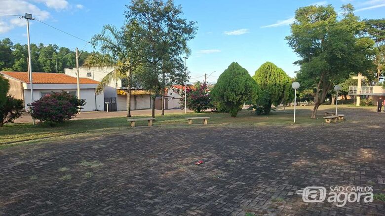 Prefeitura realiza manutenção e revitalização da Praça do Jardim Mariana - 