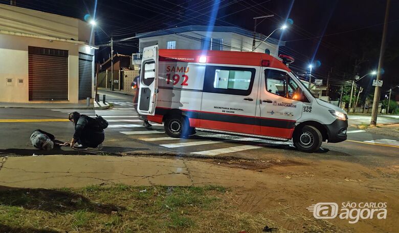 Idosa fica ferida após ser atropelada por moto no Jacobucci - Crédito: Foto: Maycon Maximino/São Carlos Agora