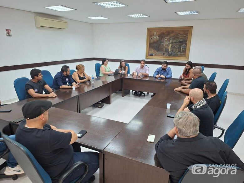 Prefeitura de São Carlos recebe sindicato e servidores em greve para discutir contraproposta - Crédito: Divulgação 