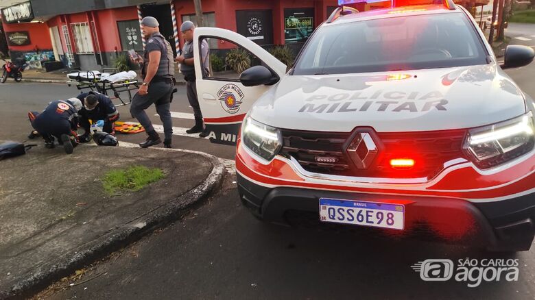Motociclista fica ferido em colisão com carro na na região da USP 1 - Crédito: SCA