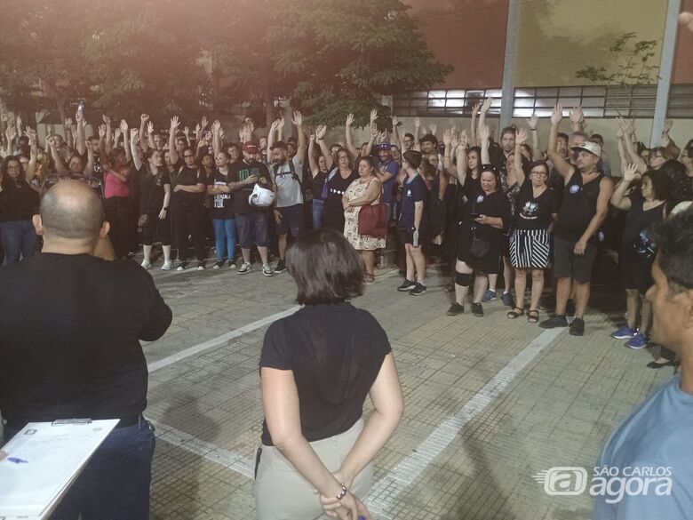 A assembleia que aprovou a nova proposta da Prefeitura Municipal - Crédito: SCA