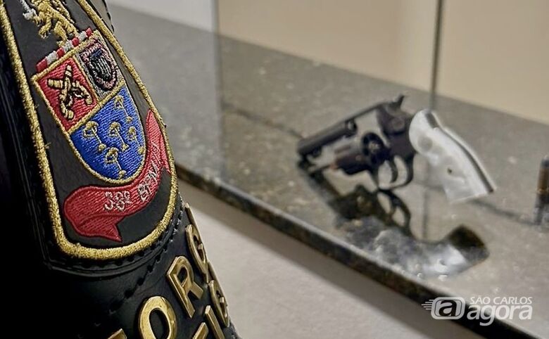 Homem é preso por posse irregular de arma de fogo  - 