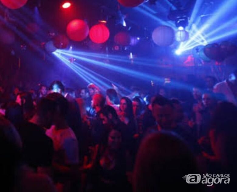 Baile do Chique e Brega - 