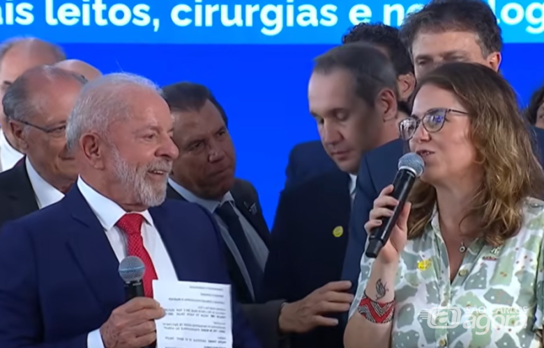 A reitora Ana Beatriz com o presidente Lula: expansão da UFSCar com criação de campus e R$ 68 milhões em obras destacam o trabalho da professora - Crédito: divulgação