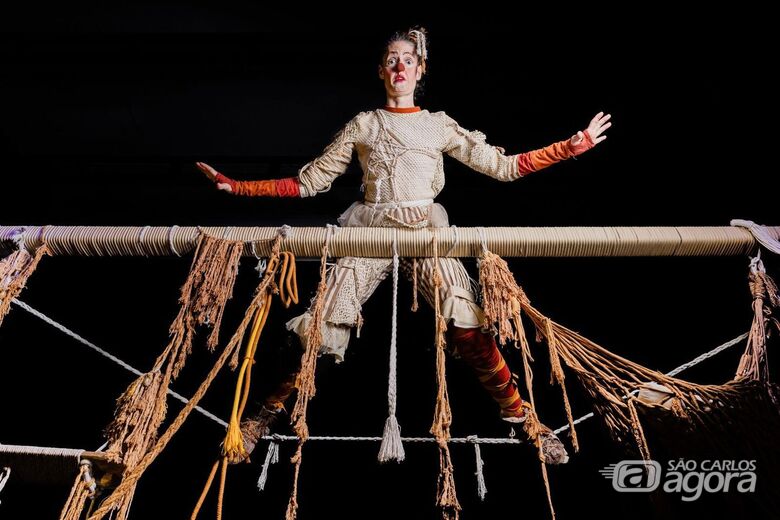 Espetáculo “Por um fio” e oficina de palhaçaria chegam ao Teatro Municipal com entrada gratuita e acessibilidade -